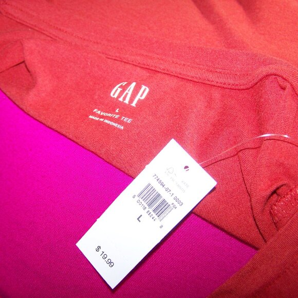 Gap NWT Favorite Tee Sz L - Rust Color - Picture 6 of 6
